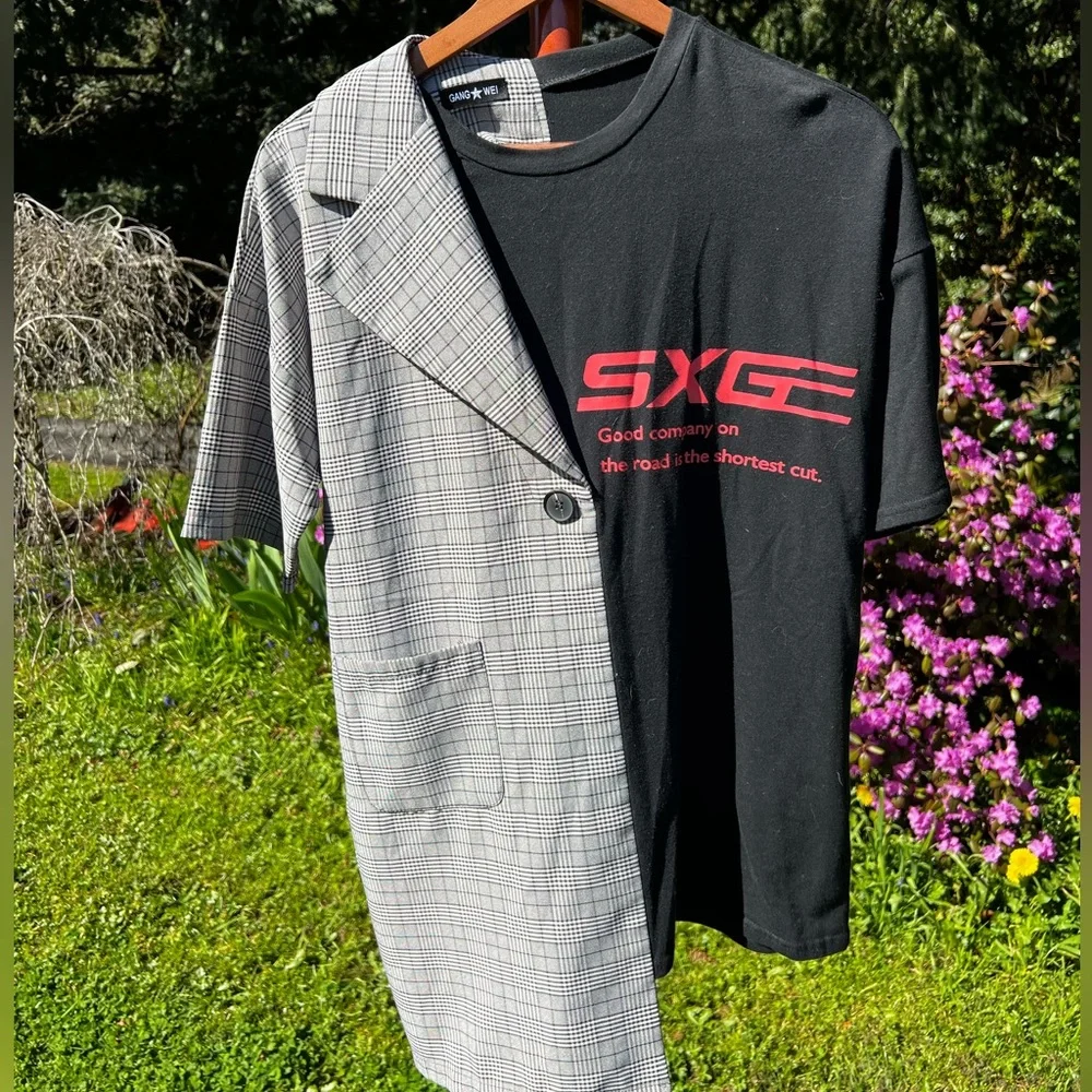 Unique Shirt. - Picture 1 of 3